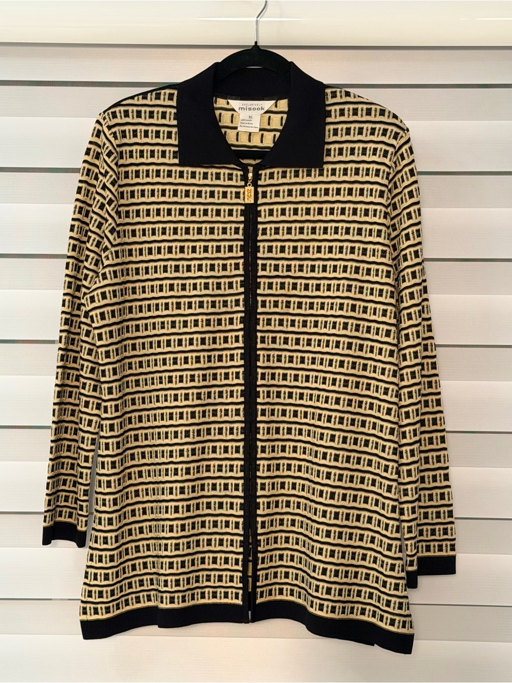 Exclusively Misook XL Zip Front Knit Cardigan Jacket Black Cream Geometric